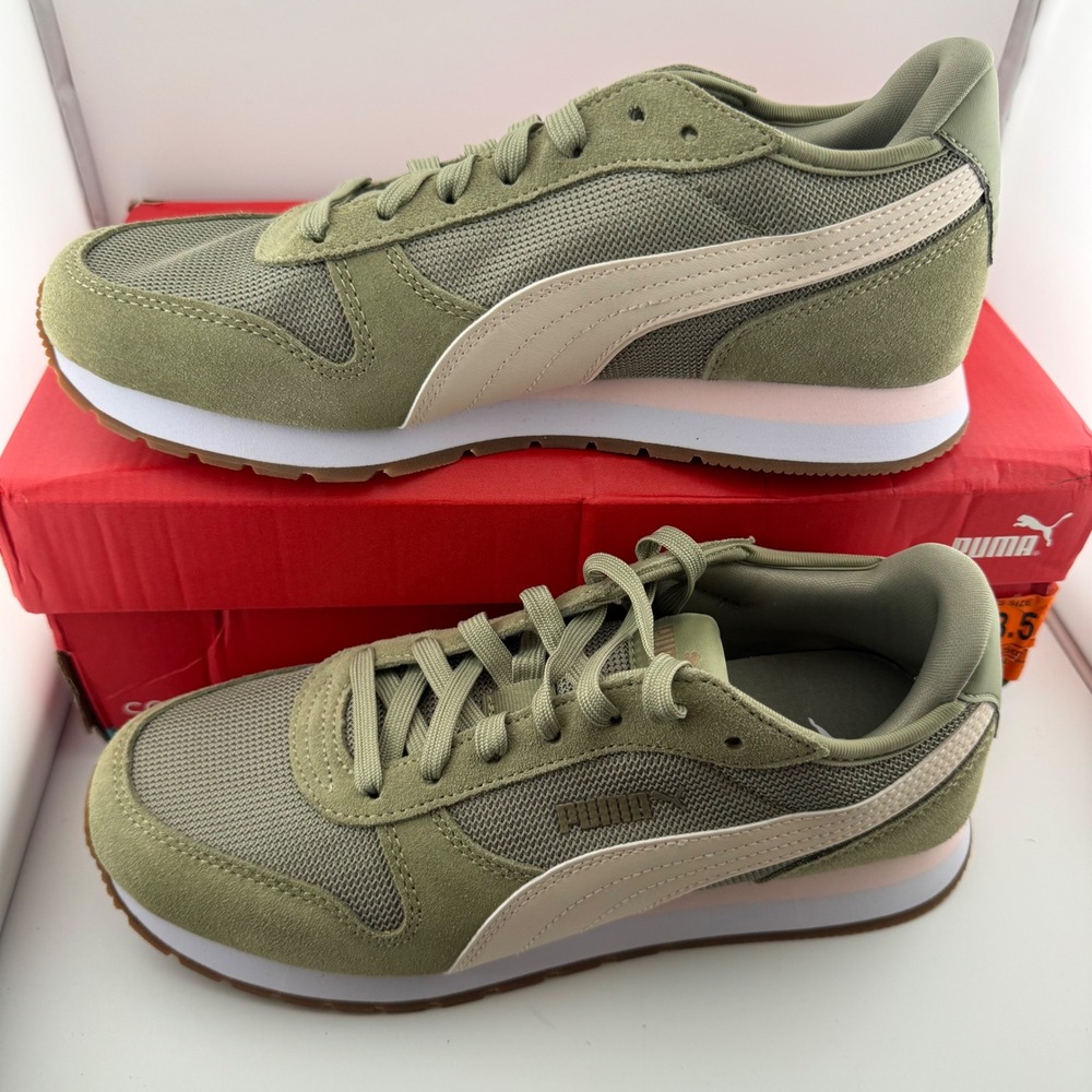Puma Jogger Sneaker Womens 8.5 Green Suede Mesh Low Top 1957334 Retro Athleisure
